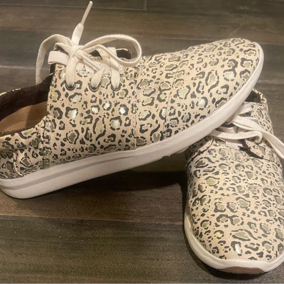 Toms Women's Cream and Black Leopard Sneakers - Picture 2 of 3